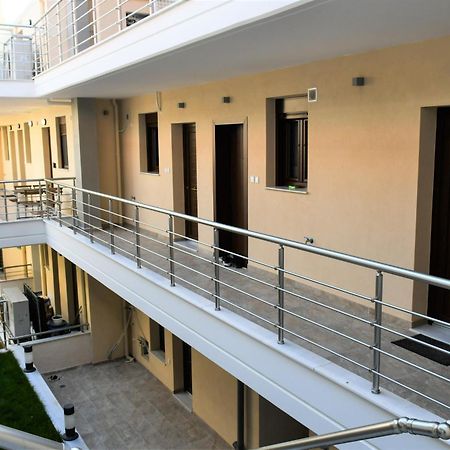 Comfy And Stylish Apt2 Ioannina Exterior photo