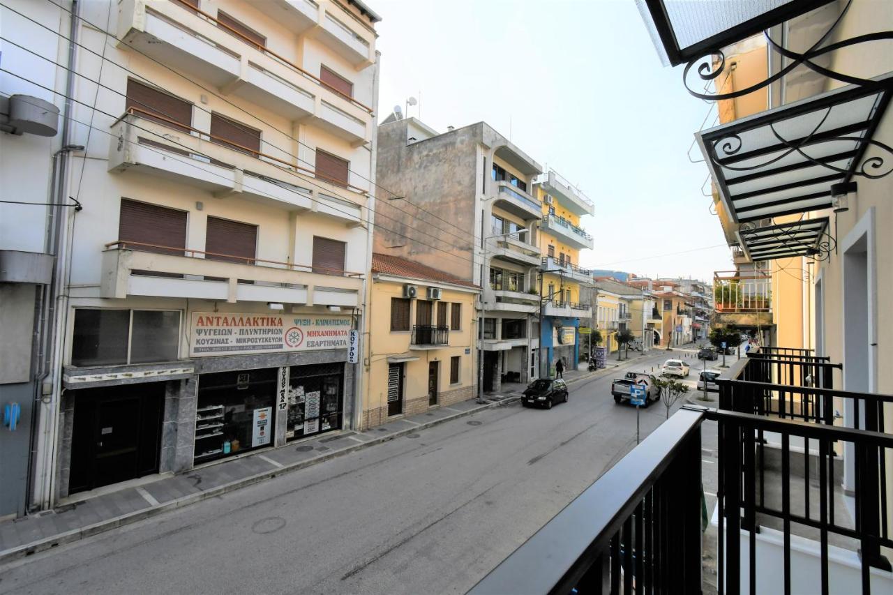 Comfy And Stylish Apt2 Ioannina Exterior photo
